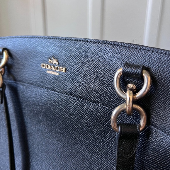 Coach Carryall Mini Brooke Light Goldlack Leather Shoulder Bag - Picture 2 of 16